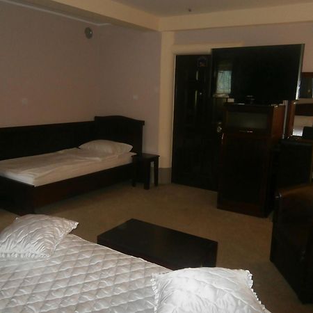 Hotel Vila Mitic Luxx Spa Centar Leskovac  Dış mekan fotoğraf