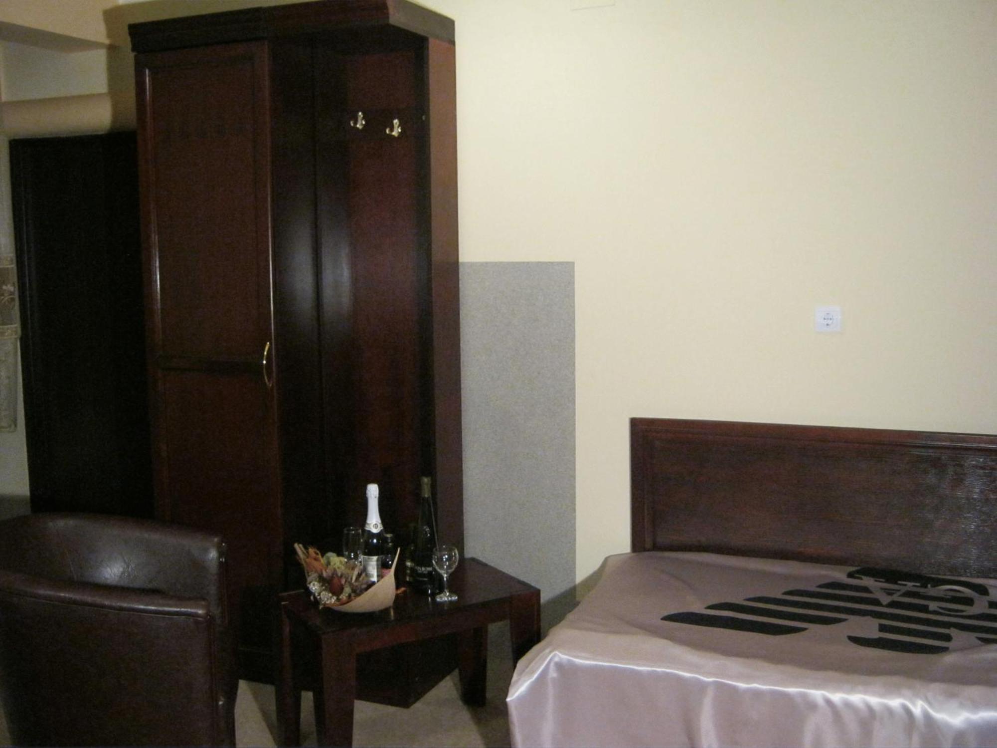 Hotel Vila Mitic Luxx Spa Centar Leskovac  Dış mekan fotoğraf