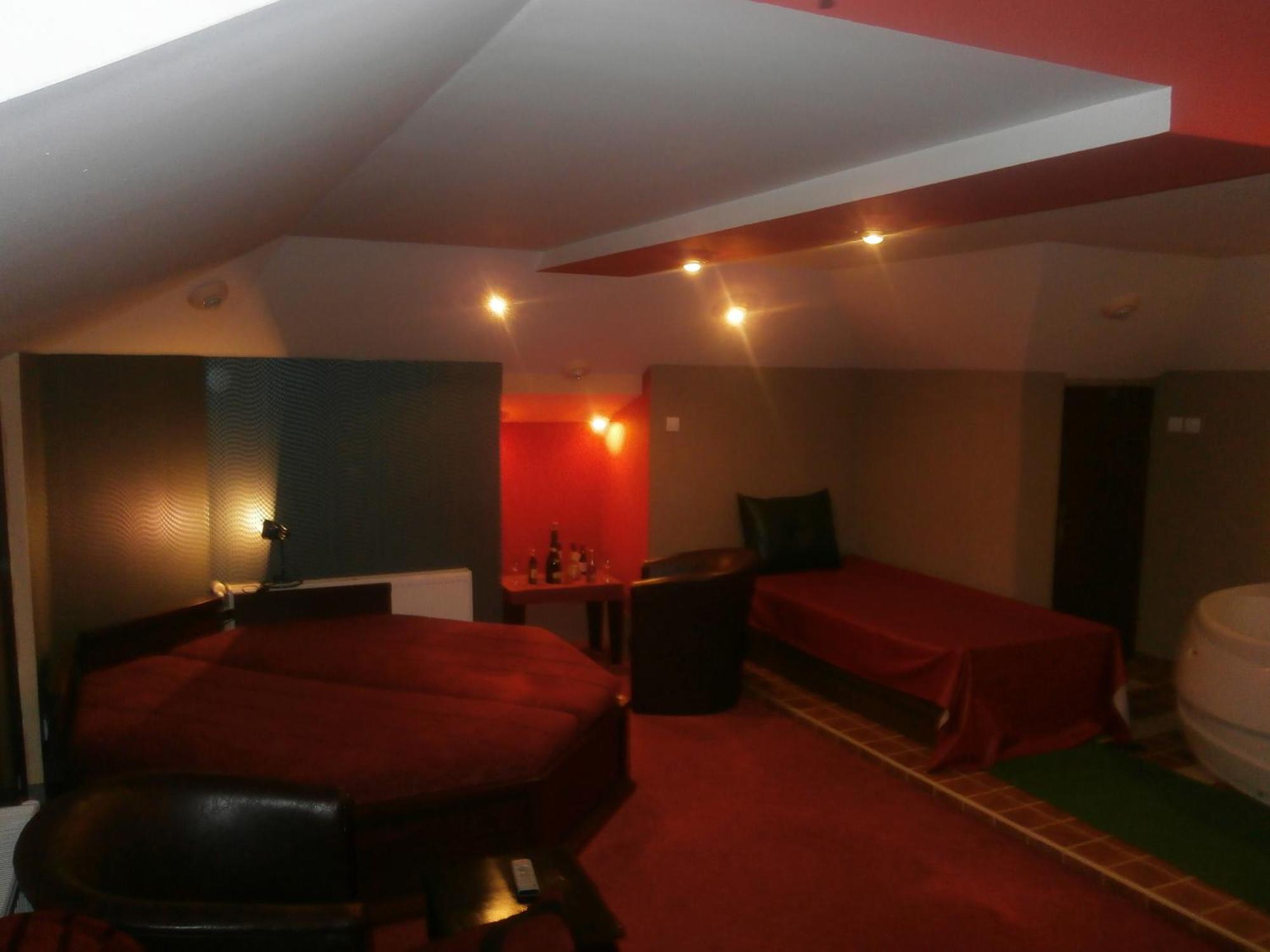Hotel Vila Mitic Luxx Spa Centar Leskovac  Dış mekan fotoğraf