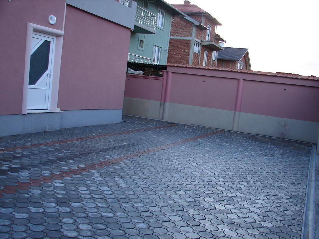 Hotel Vila Mitic Luxx Spa Centar Leskovac  Dış mekan fotoğraf